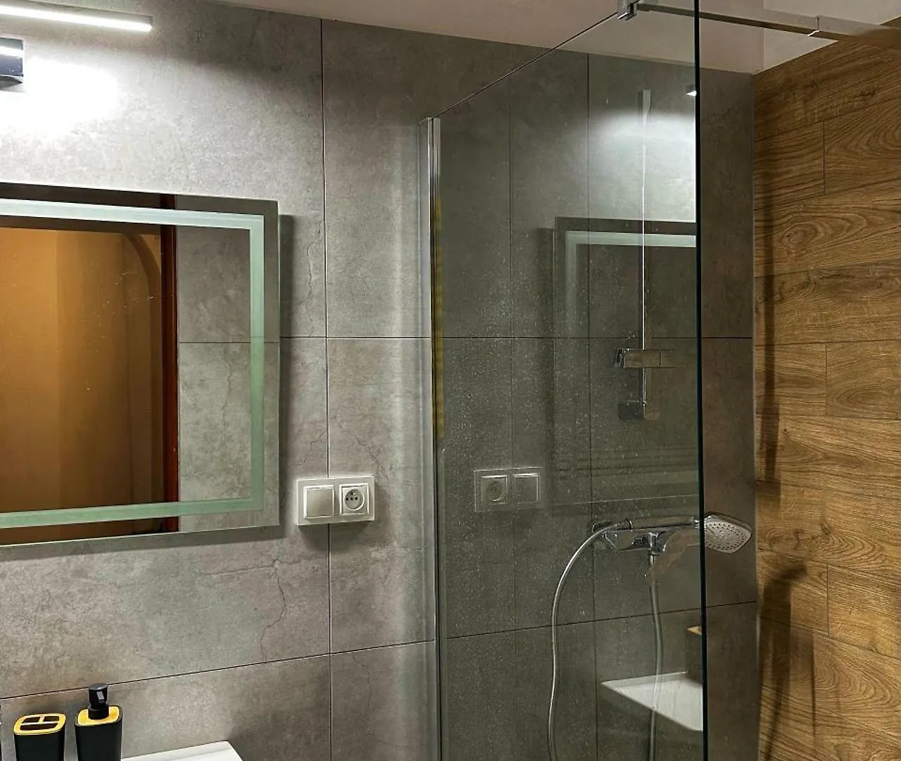 Wielopole Classy Rooms كراكوفيا بيت ضيافة